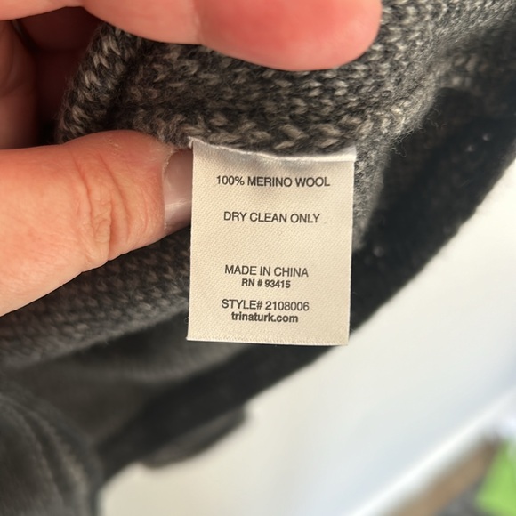 Trina Turk grey merino wool knit sweater with military style button closure. - Picture 6 of 11